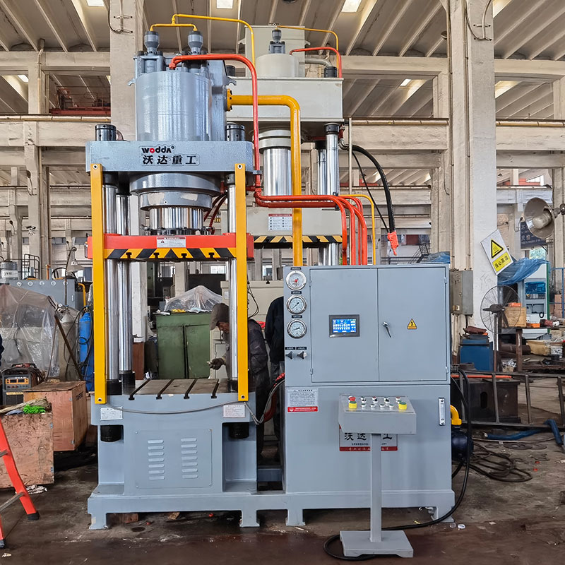 315噸快速液壓機(jī) 315噸快速液壓機(jī)