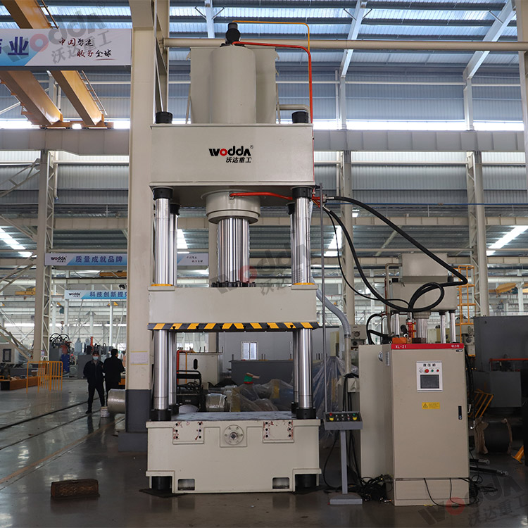 500噸SMC玻璃鋼風(fēng)機(jī)殼罩液壓機(jī) 500噸SMC玻璃鋼風(fēng)機(jī)殼罩液壓機(jī)