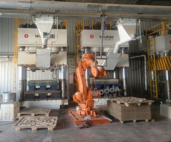 木屑托盤生產線現場 木屑托盤生產線現場